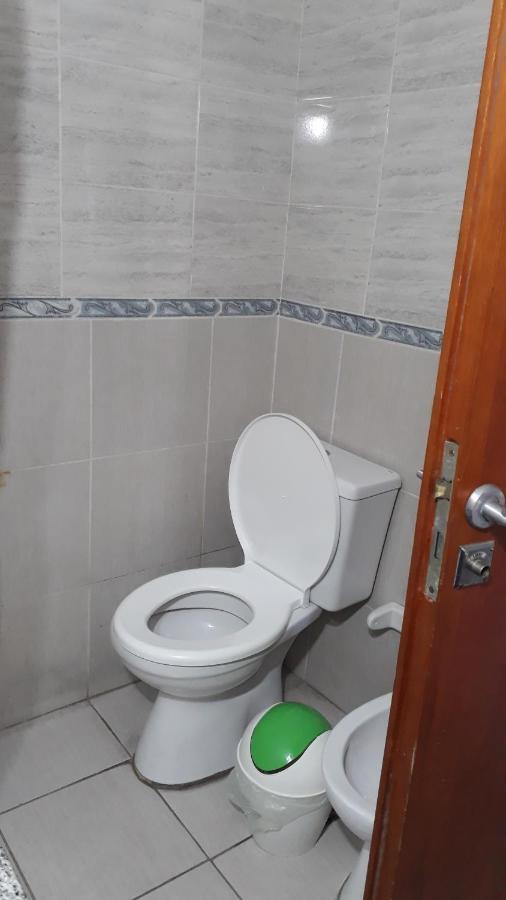 Hostel Puerta De Hierro Villa Alsina Luaran gambar